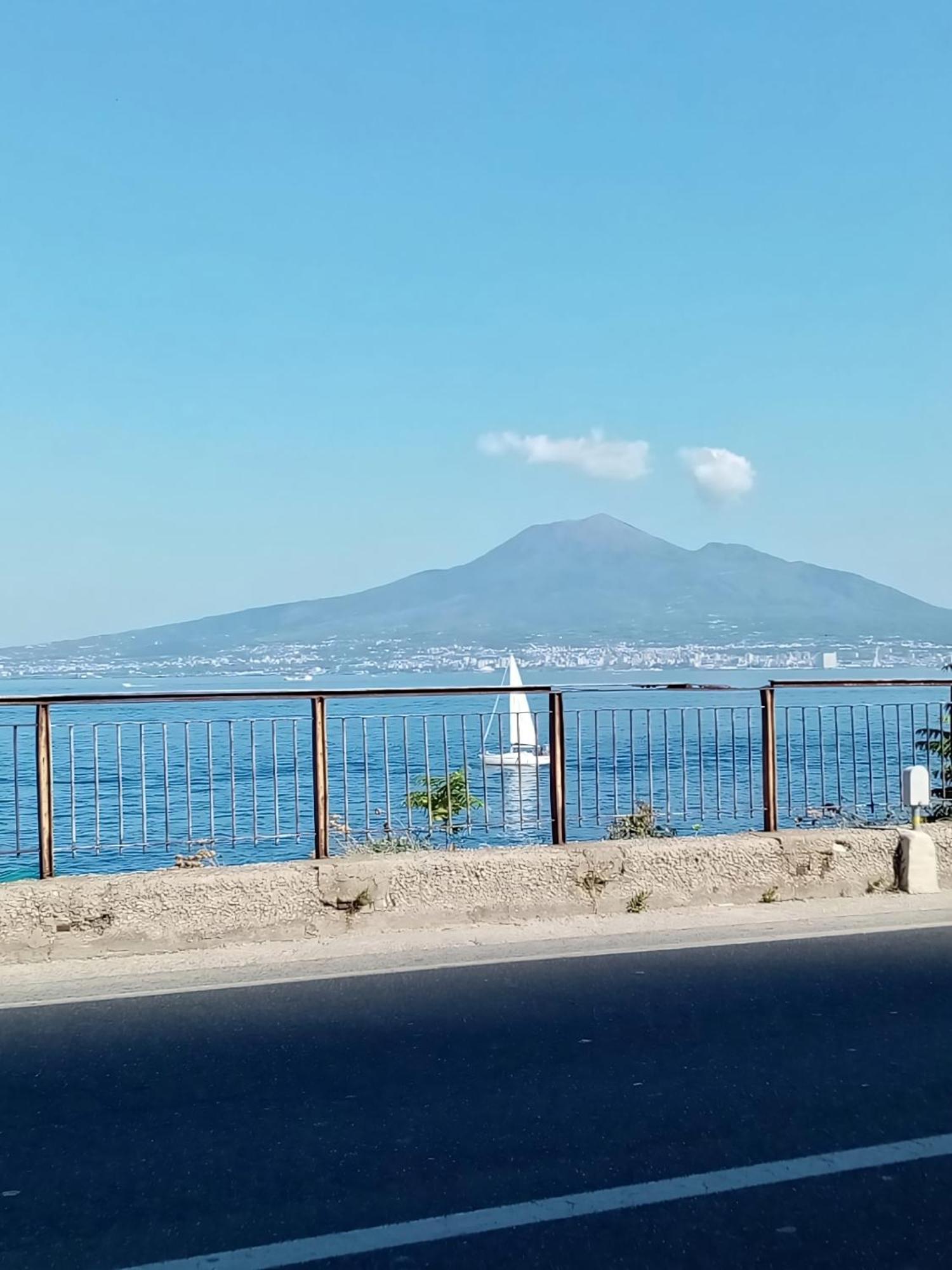 Casalulu Holiday Home - Lovely Apartment Sorrento Coast วีโกเอเกวนเซ ภายนอก รูปภาพ